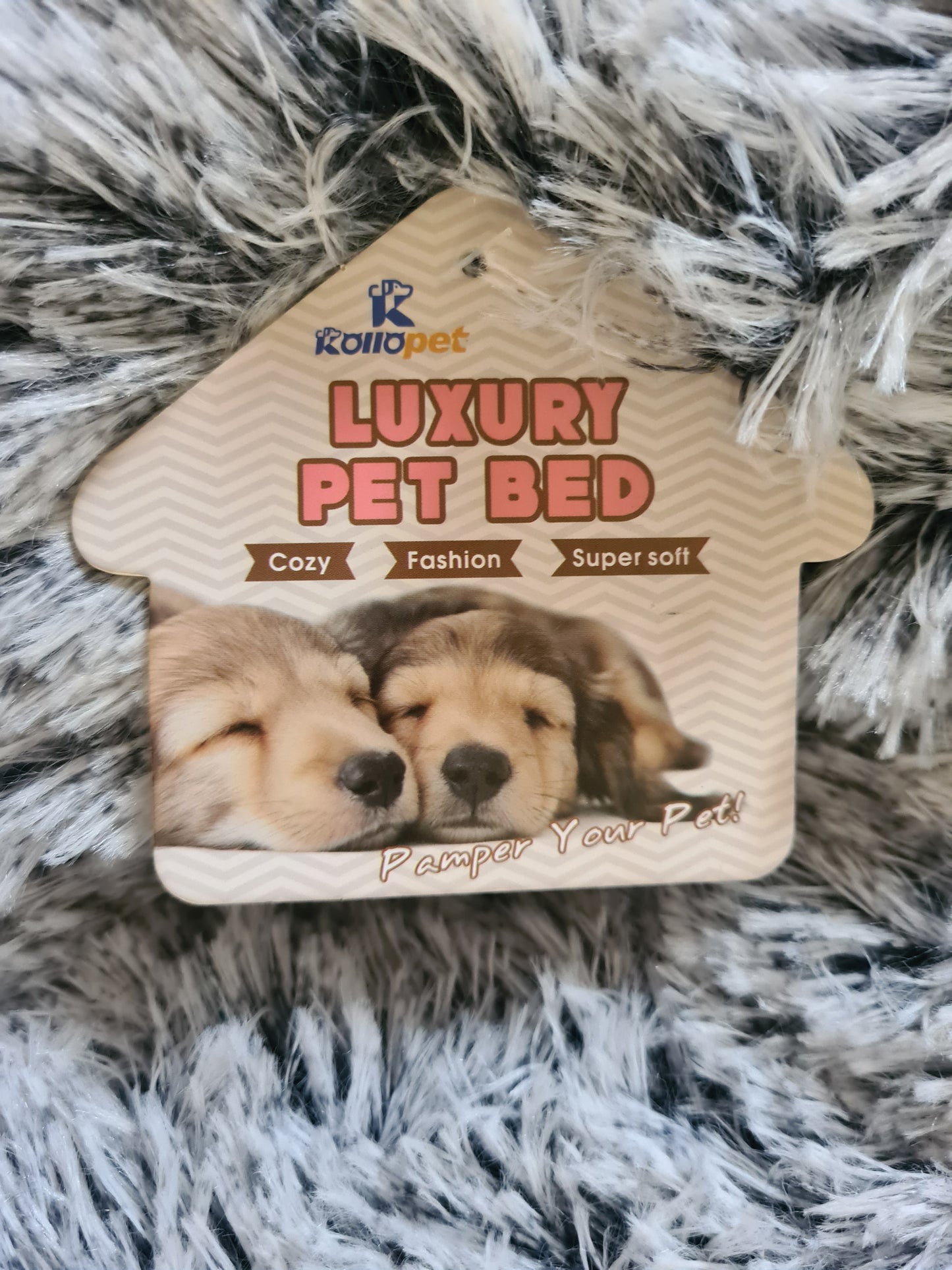 Round pet bed